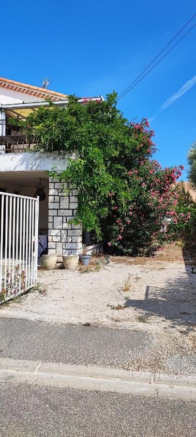 Appartement Chateauneuf Les Martigues Bagian luar foto